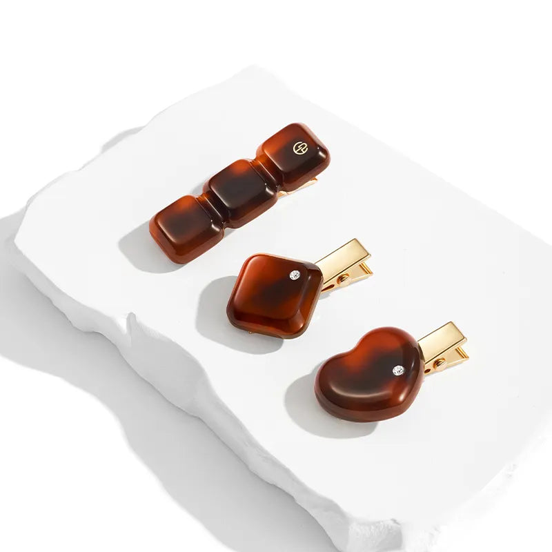 Chocolate Fantasia Juniper Pelican Jaw Clip - EVITA PERONI OFFICIAL
